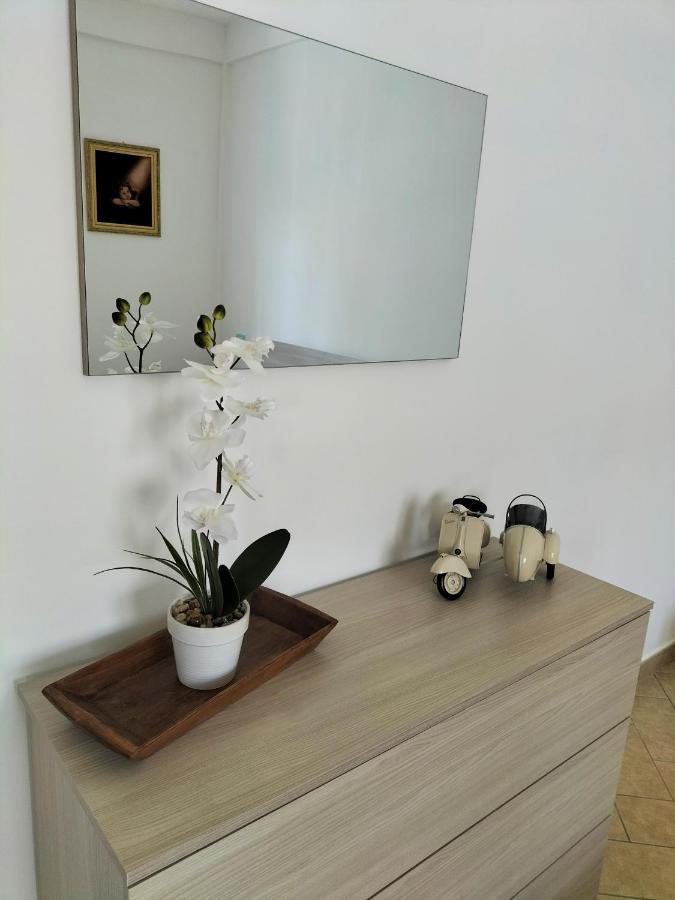 Appartamento Di Via Refini II Spoleto Exterior foto